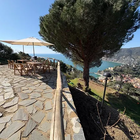 Begasti Guest House, For Trekking Lovers Ferienhaus Monterosso al Mare