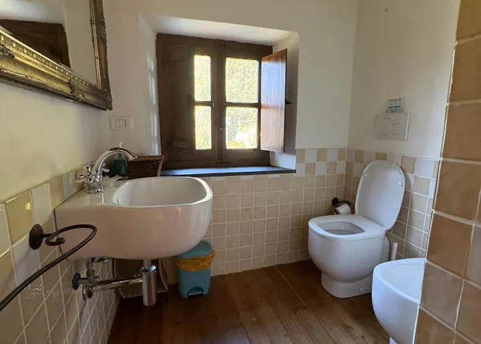 Дом отдыха Begasti Guest House, For Trekking Lovers, Free Parking Included *